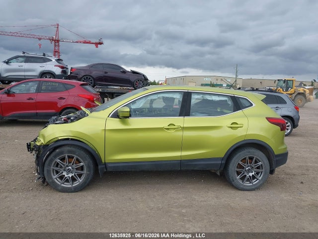Продаж на аукціоні авто 2018 Nissan Qashqai S/sl/sv, vin: JN1BJ1CR8JW261285, номер лоту: 12635925