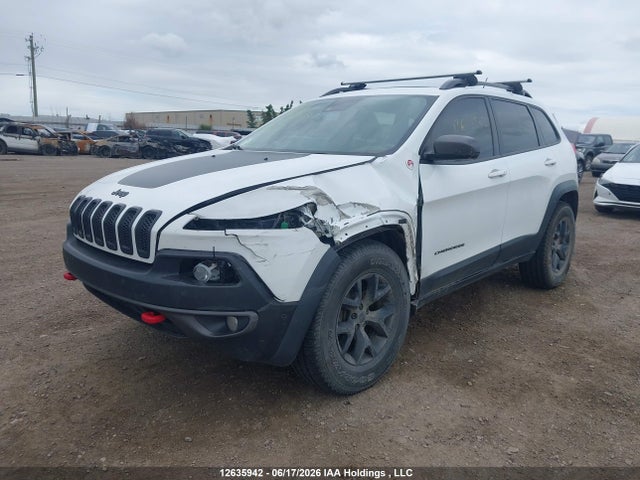 Jeep Cherokee Trailhawk 2015 1C4PJMBS5FW612587 Image 2