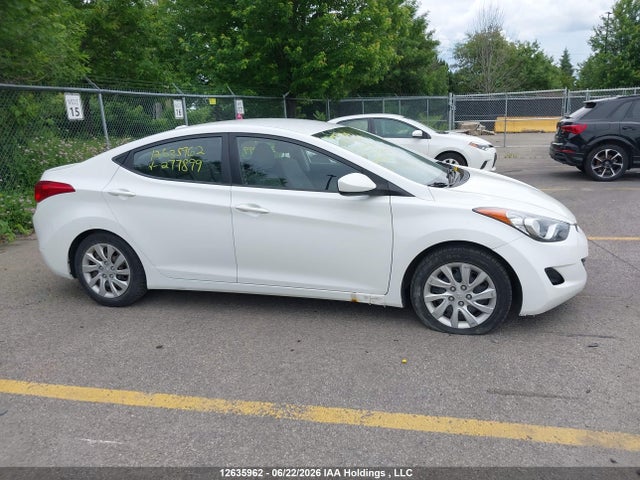 2013 Hyundai Elantra მანქანა იყიდება აუქციონზე, vin: 5NPDH4AE6DH277899, აუქციონის ნომერი: 12635962