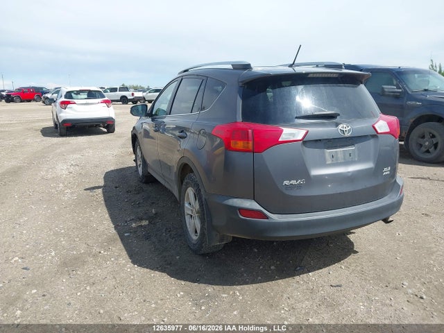 2013 Toyota Rav4 Xle მანქანა იყიდება აუქციონზე, vin: 2T3RFREV4DW077048, აუქციონის ნომერი: 12635977