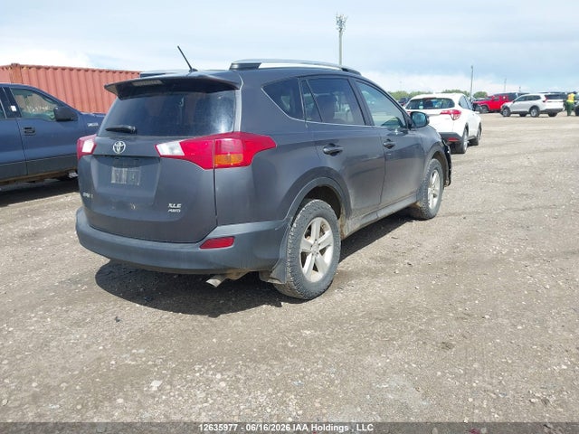 2013 Toyota Rav4 Xle მანქანა იყიდება აუქციონზე, vin: 2T3RFREV4DW077048, აუქციონის ნომერი: 12635977