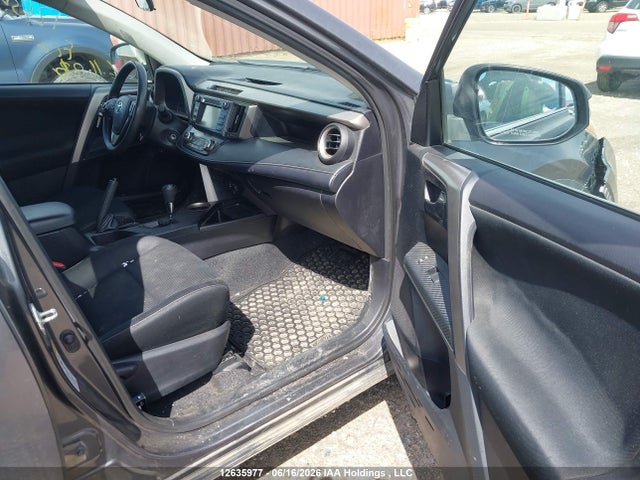2013 Toyota Rav4 Xle მანქანა იყიდება აუქციონზე, vin: 2T3RFREV4DW077048, აუქციონის ნომერი: 12635977