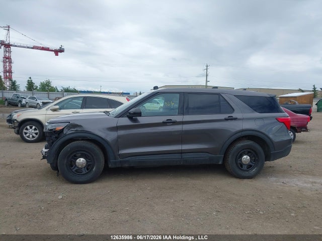 Продажа на аукционе авто 2021 Ford Police Interceptor Utility, vin: 1FM5K8AW7MNA17786, номер лота: 12635986