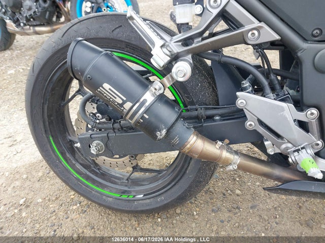 Kawasaki Ex300 B 2017 JKAEX8B10HDA35984 Image 16