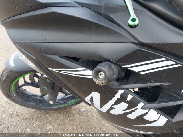 Kawasaki Ex300 B 2017 JKAEX8B10HDA35984 Image 17