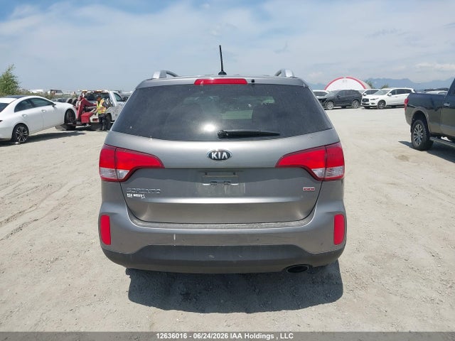 KIA SORENTO LX 2014 5XYKT3A63EG474840 Image 16