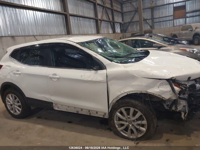 JN1BJ1AWXPW100308 Nissan Qashqai S