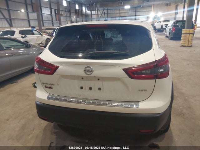 JN1BJ1AWXPW100308 Nissan Qashqai S