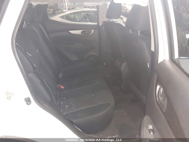 JN1BJ1AWXPW100308 Nissan Qashqai S