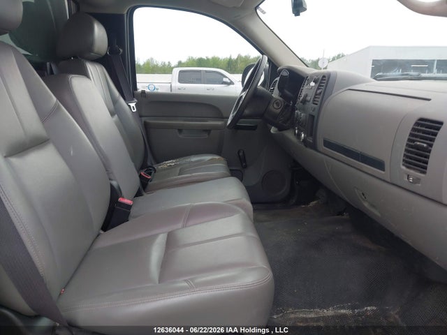 2011 Chevrolet Silverado 1500 Wt მანქანა იყიდება აუქციონზე, vin: 1GCNCPEXXBZ269939, აუქციონის ნომერი: 12636044