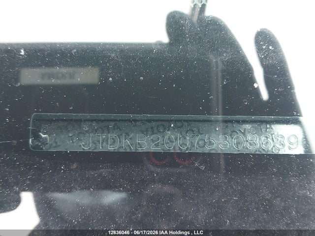 2005 Toyota Prius მანქანა იყიდება აუქციონზე, vin: JTDKB20U753086396, აუქციონის ნომერი: 12636046