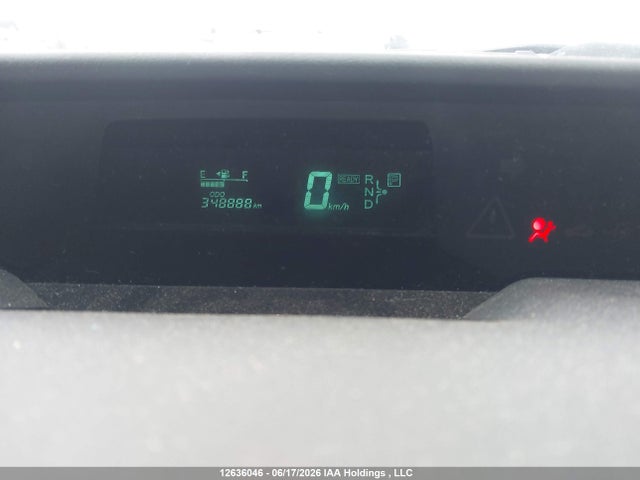 2005 Toyota Prius მანქანა იყიდება აუქციონზე, vin: JTDKB20U753086396, აუქციონის ნომერი: 12636046