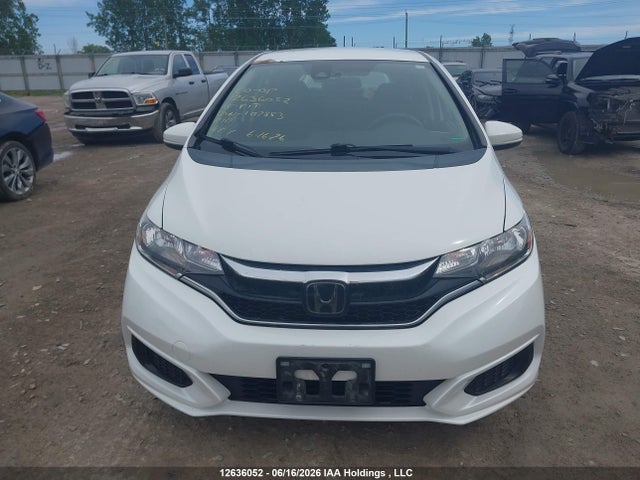 2018 Honda Fit Lx მანქანა იყიდება აუქციონზე, vin: 3HGGK5H53JM102883, აუქციონის ნომერი: 12636052