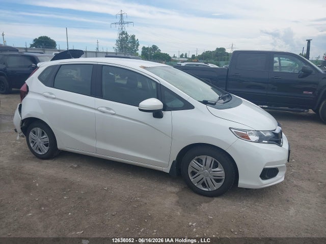 2018 Honda Fit Lx მანქანა იყიდება აუქციონზე, vin: 3HGGK5H53JM102883, აუქციონის ნომერი: 12636052