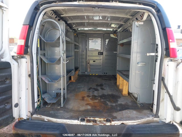 GMC Savana G2500 2015 1GTW7FCF4F1179056 Image 8