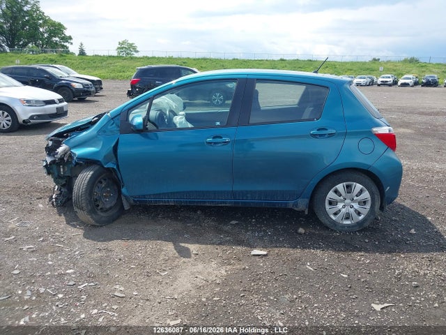 12636087 :رقم المزاد ، VNKKTUD33EA003415 vin ، 2014 Toyota Yaris Le مزاد بيع