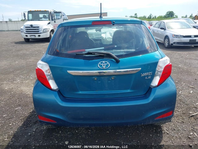 12636087 :رقم المزاد ، VNKKTUD33EA003415 vin ، 2014 Toyota Yaris Le مزاد بيع
