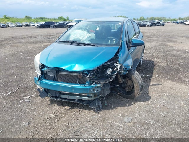 12636087 :رقم المزاد ، VNKKTUD33EA003415 vin ، 2014 Toyota Yaris Le مزاد بيع