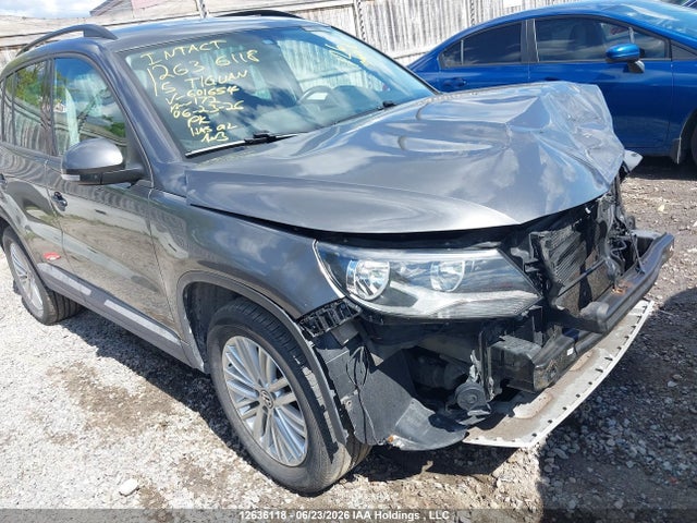 WVGJV7AXXFW601654 Volkswagen Tiguan
