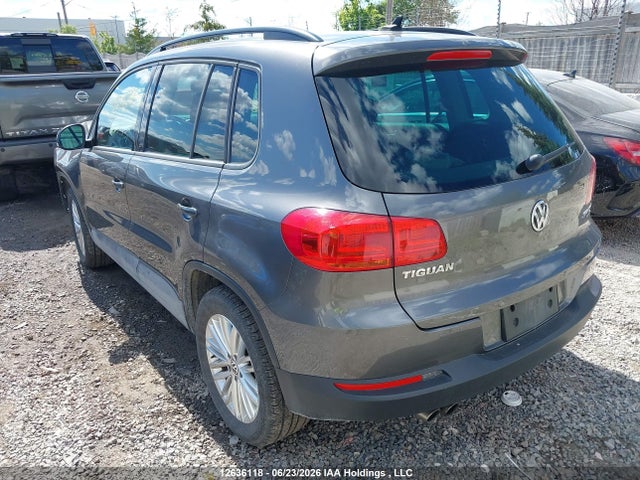 WVGJV7AXXFW601654 Volkswagen Tiguan