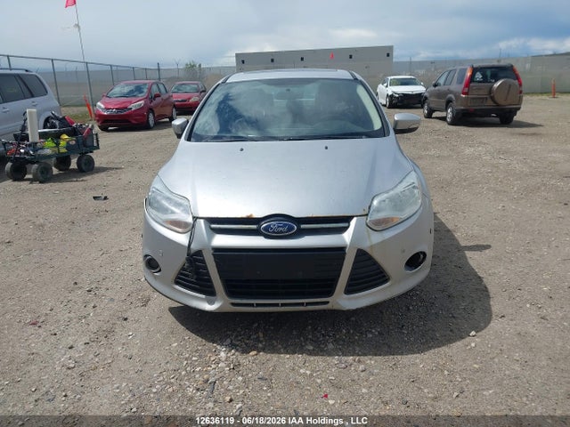 Продажа на аукционе авто 2012 Ford Focus Titanium, vin: 1FAHP3J24CL406422, номер лота: 12636119