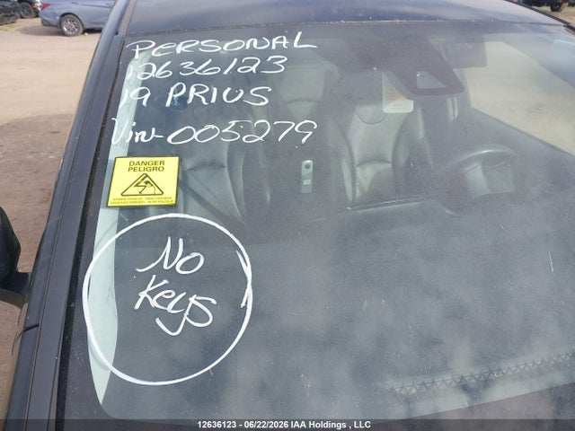 JTDL9RFU0K3005279 Toyota Prius