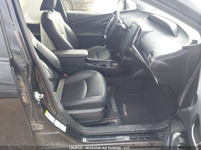 JTDL9RFU0K3005279 Toyota Prius