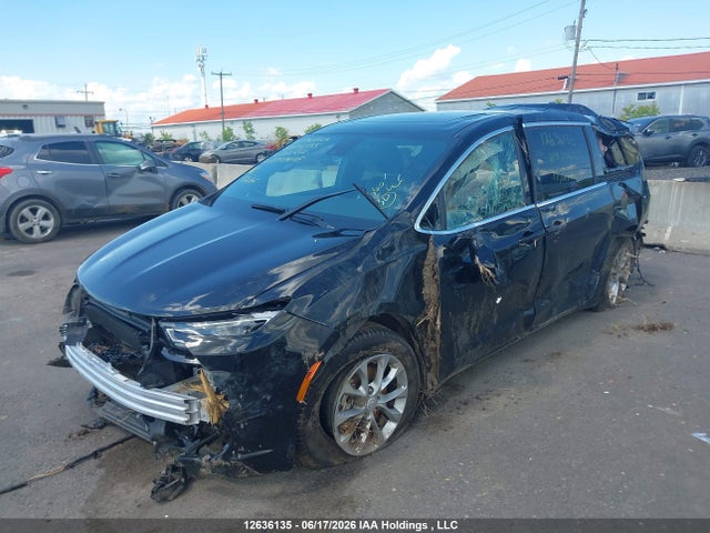 2C4RC1GG4TR206262 Chrysler Pacifica Limited
