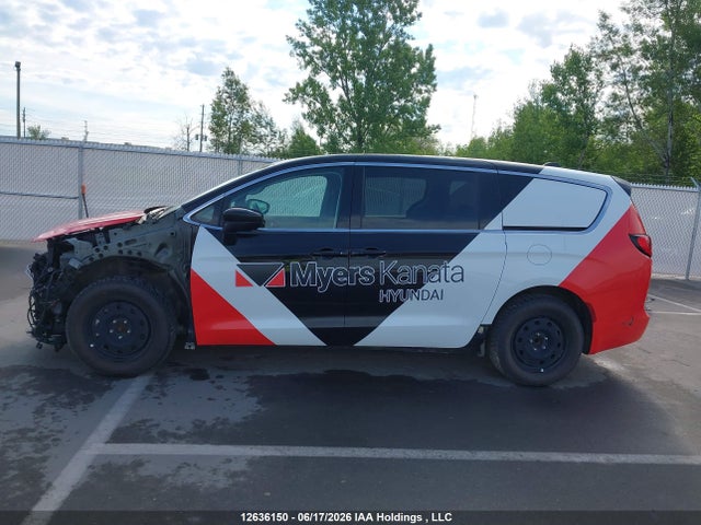Продаж на аукціоні авто 2023 Chrysler Grand Caravan Sxt, vin: 2C4RC1ZG7PR538991, номер лоту: 12636150