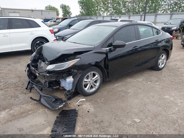1G1BE5SM0J7137724 Chevrolet Cruze Lt Auto