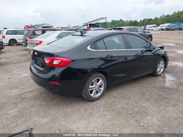 1G1BE5SM0J7137724 Chevrolet Cruze Lt Auto