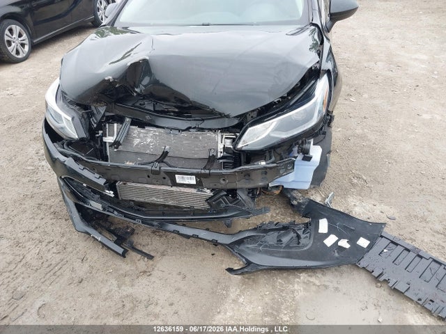 1G1BE5SM0J7137724 Chevrolet Cruze Lt Auto