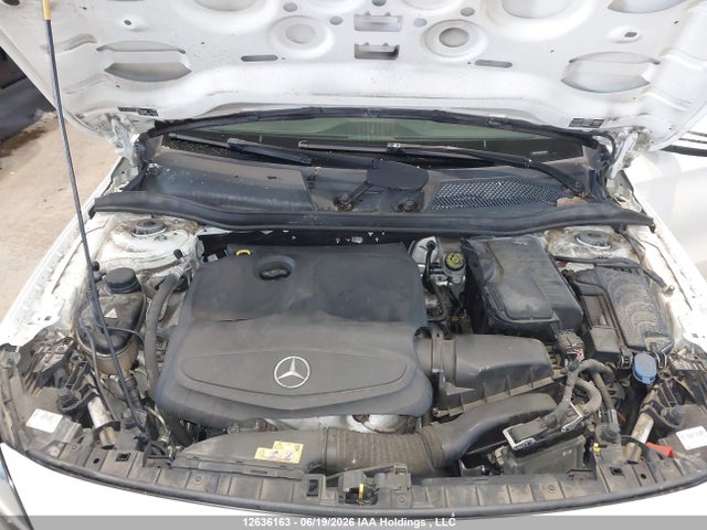 WDCTG4GB0HJ325304 Mercedes-Benz Gla 250 4matic