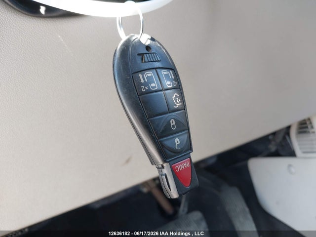 Dodge Grand Caravan Crew 2016 2C4RDGDG2GR358650 Image 11