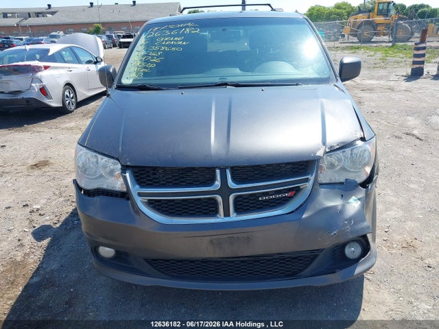 Dodge Grand Caravan Crew 2016 2C4RDGDG2GR358650 Image 12
