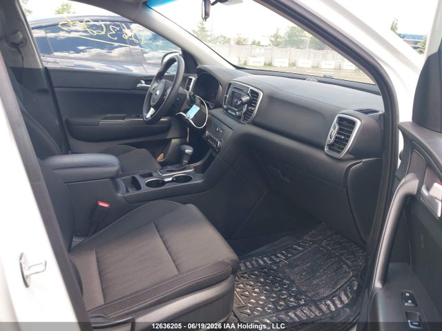 Продажа на аукционе авто 2019 Kia Sportage Lx, vin: KNDPMCAC6K7614025, номер лота: 12636205