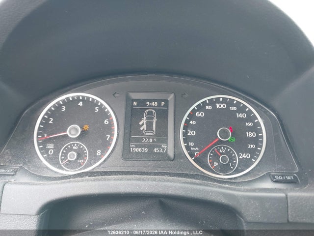 WVGJV7AXXGW595582 Volkswagen Tiguan