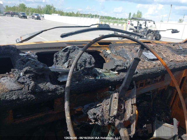 Продаж на аукціоні авто 1985 Volkswagen Vanagon Campmobile, vin: WV2ZB0251FH007061, номер лоту: 12636236