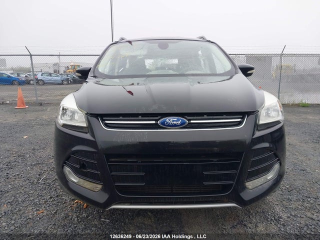 12636249 :رقم المزاد ، 1FMCU9J91EUC94457 vin ، 2014 Ford Escape Titanium مزاد بيع