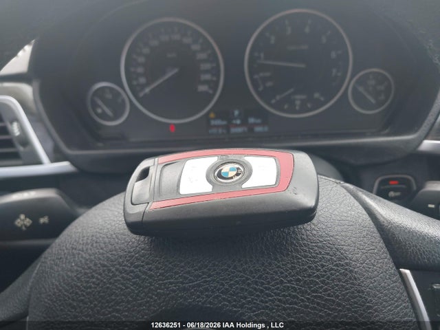 WBA8A3C50GK690868 BMW 320i Xdrive