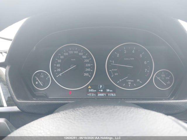 WBA8A3C50GK690868 BMW 320i Xdrive