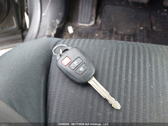 12636258 :رقم المزاد ، 2T3BFREV0FW295105 vin ، 2015 Toyota Rav4 Le مزاد بيع