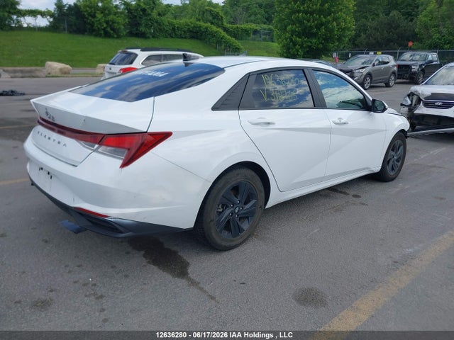 KMHLM4AG3NU312765 Hyundai Elantra Preferred Ivt With Sun And Tech Package