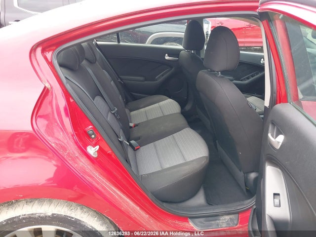 12636283 :رقم المزاد ، KNAFX4A67E5073440 vin ، 2014 Kia Forte مزاد بيع