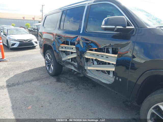 12636318 :رقم المزاد ، 1C4SJSDP1PS500935 vin ، 2023 Jeep Wagoneer L Series Iii مزاد بيع