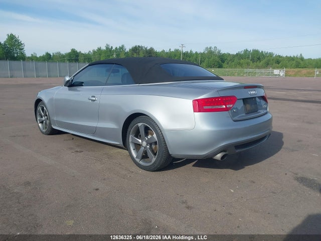 Продаж на аукціоні авто 2011 Audi A5 2.0t Premium, vin: WAUMFBFH9BN021473, номер лоту: 12636325