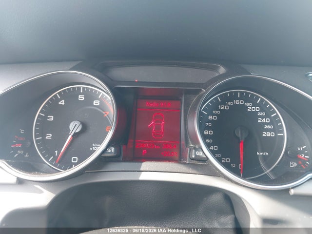 Продаж на аукціоні авто 2011 Audi A5 2.0t Premium, vin: WAUMFBFH9BN021473, номер лоту: 12636325