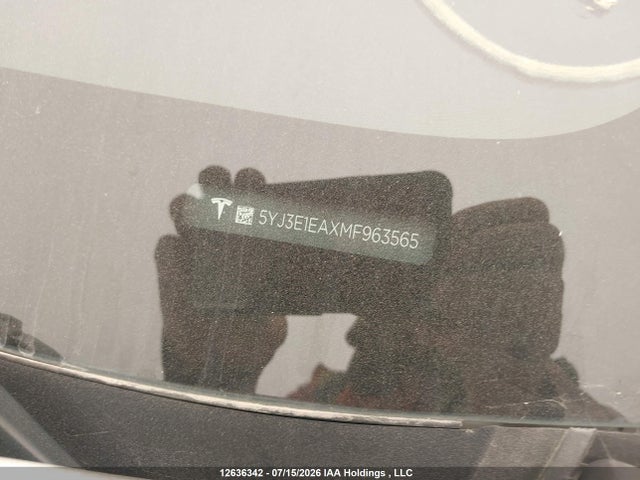 12636342 :رقم المزاد ، 5YJ3E1EAXMF963565 vin ، 2021 Tesla Model 3 مزاد بيع