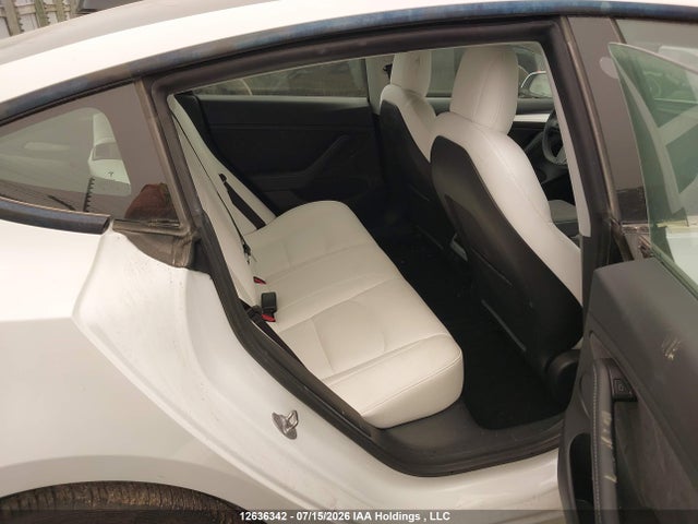 12636342 :رقم المزاد ، 5YJ3E1EAXMF963565 vin ، 2021 Tesla Model 3 مزاد بيع