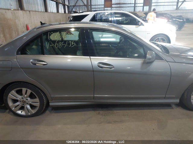 Продажа на аукционе авто 2012 Mercedes-benz C-class, vin: WDDGF8BB2CA685195, номер лота: 12636354